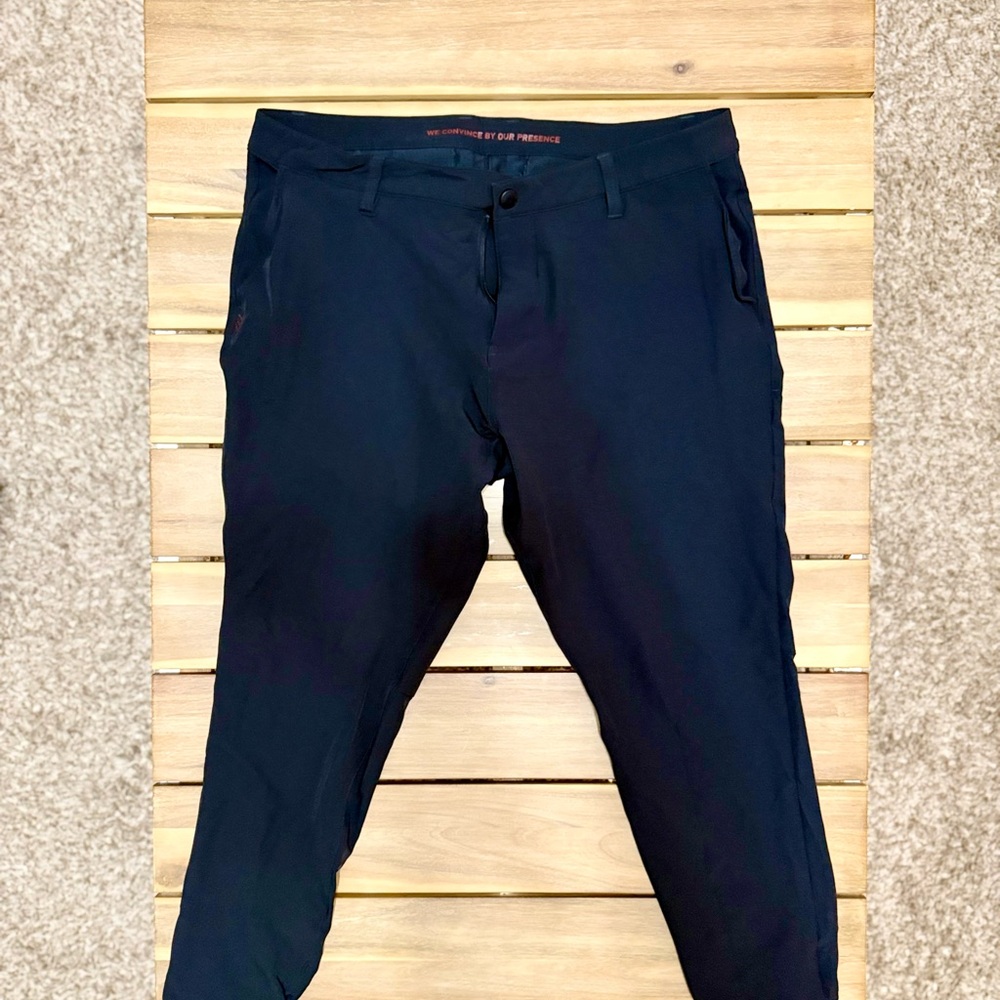RHONE Men’s Black Jogger Pants